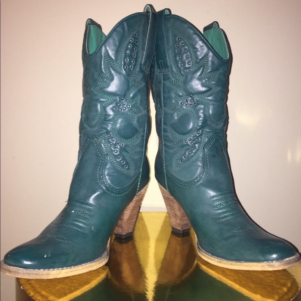 Very Volatile Teal Green Embroidered Cowboy Boots